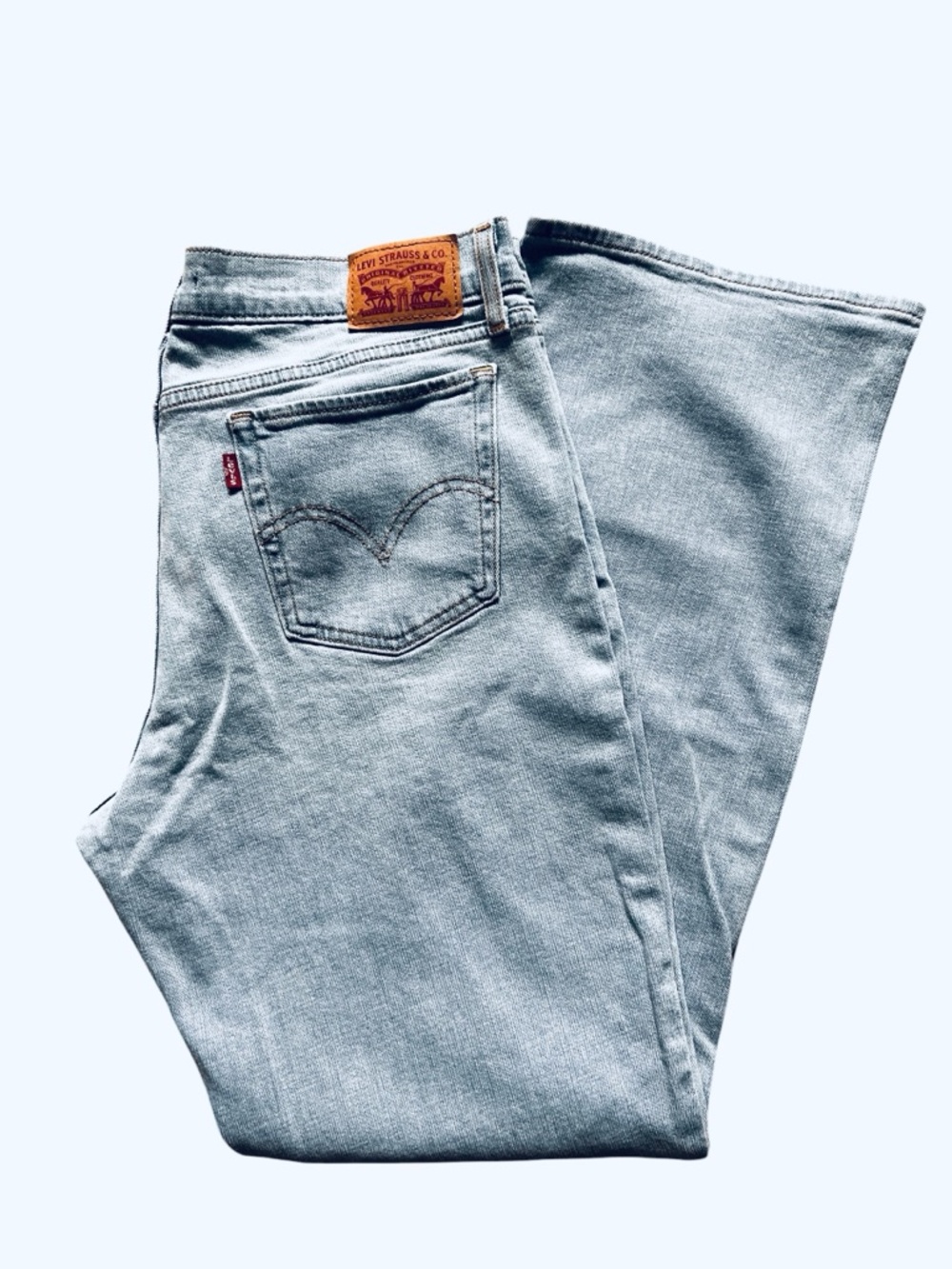 Levi’s Women’s 415 Relaxed Bootcut Distressed Denim Jeans